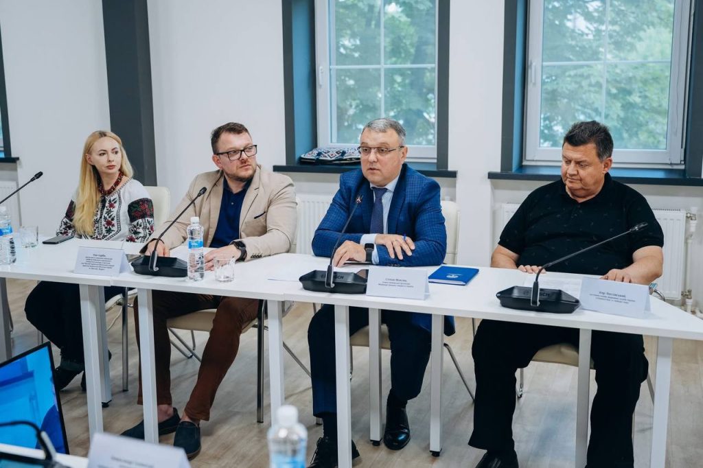 Учасники форуму «Окупована культура України. За межами дому»
