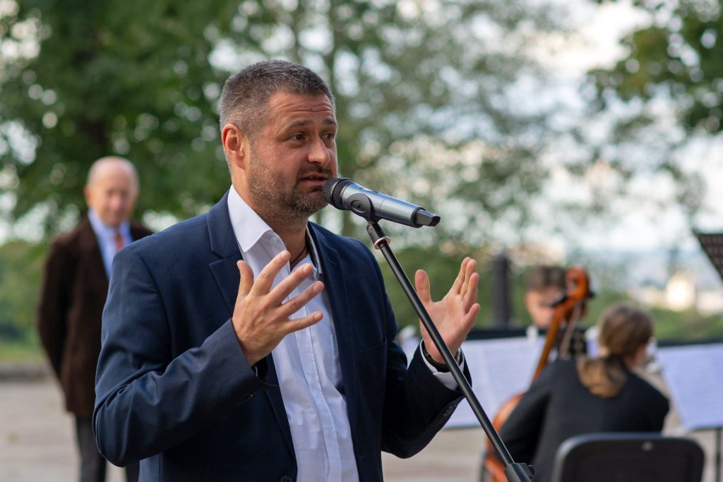 Костянтин Чернявський, заслужений художник України, голова Національної спілки художників України