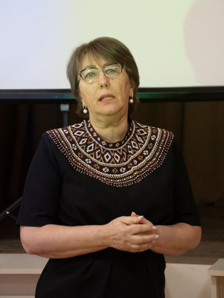 Валентина Вітос, керівниця Одеського обласного центру української культури